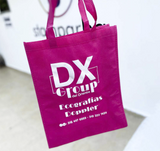 Bolsa personalizada en tela quirúrgica, impermeable y ecológica, ideal para campañas institucionales, clínicas, ferias y eventos promocionales – Stamparbq Tiltex.
