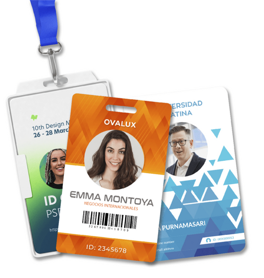 Carnet personalizado en PVC con impresión a color por una o dos caras, ideal para identificación institucional, empresarial o eventos – Stamparbq Tiltex.