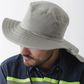 Sombrero tipo safari personalizado en tela drill, ideal para eventos al aire libre, campañas promocionales, dotaciones empresariales y visibilidad de marca – Stamparbq Tiltex.