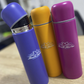 Termo metálico personalizado No.4, elegante y resistente, ideal para regalos corporativos, dotaciones empresariales y campañas de fidelización – Stamparbq Tiltex.
